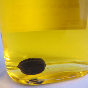 Jojoba ulje u flasi