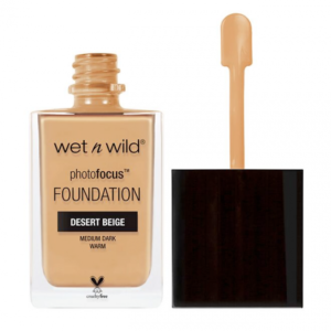 Wet n Wild Photo Focus tečni puder Desert Beige